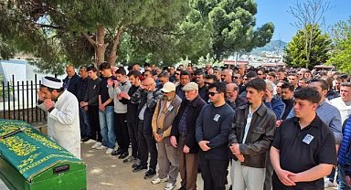 Kanser tedavisi gören 19 yaşındaki gençten acı haber! Hayatını kaybetti