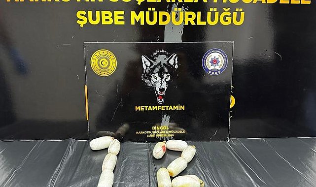 Midelerinde uyuşturucu çıkan 2 şüpheli tutuklandı