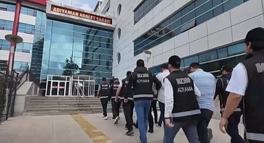 Muska yapıp büyü bozduğunu iddia eden şahıslar tutuklandı!