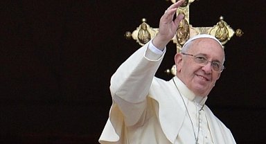 Papa Francis'in ölüm nedeni belli oldu! Felç ve kalp yetmezliği