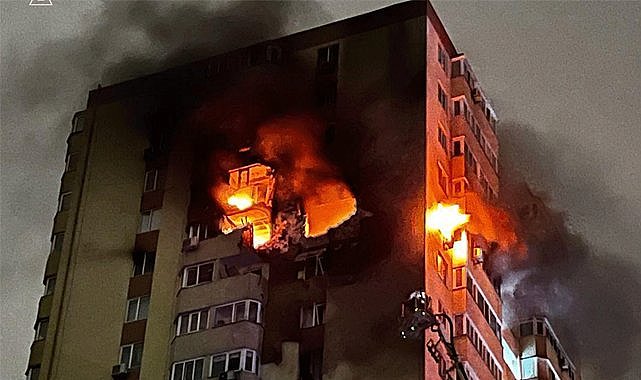 Rusya'dan Ukrayna’ya füze saldırısı! 10'dan fazla ölü var