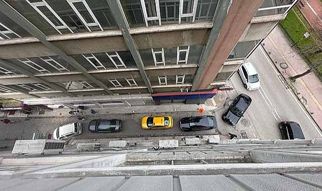 Samsun’da bir sürücünün sorumsuzca davranışı trafiği felç etti