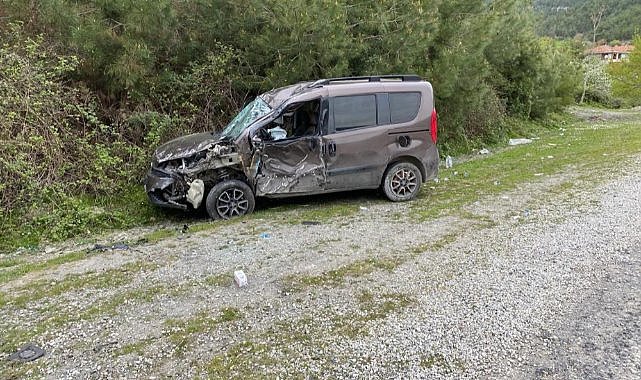 Samsun'da kamyon ile araç çarpıştı! 5 yaralı