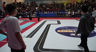 Samsun'da robot yarışma! 250 öğrenci yarıştı