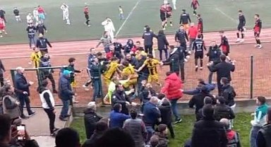 Samsun Süper Amatör Lig'de tekme ve yumruklar havada uçuştu