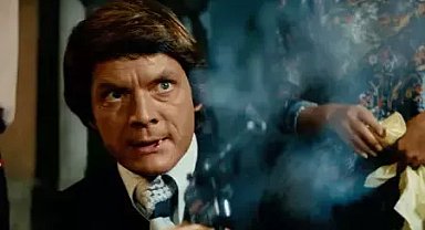 Ünlü oyuncu 90 yaşında huzurevinde hayatını kaybetti!