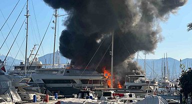 Yangında motoryat ve 3 tekne alevlere teslim oldu