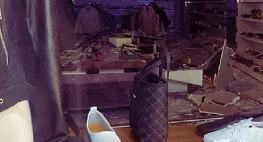 AVM'de korkunç kaza: Cam tavan çöktü