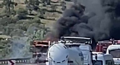 Belediye otobüsü alev aldı! Yolcular son anda kurtarıldı