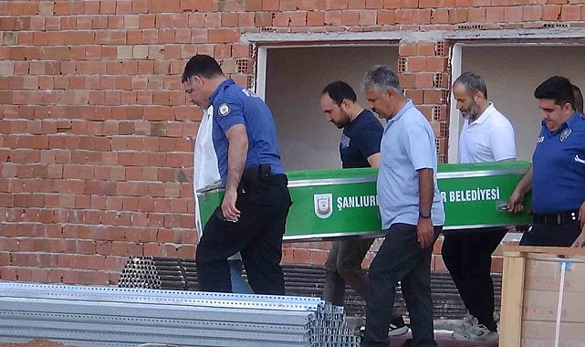 İnşaattan düşen demirci ustası hayatını kaybetti