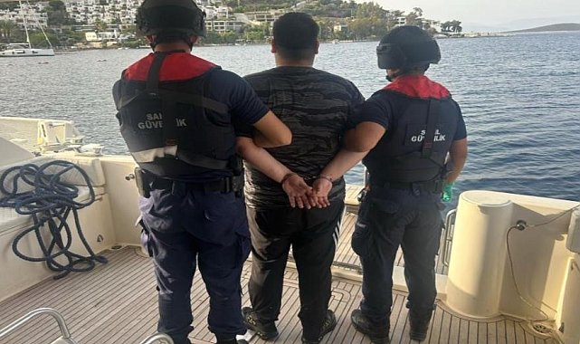 Lüks yatla kaçmaya çalışırken yakalandı