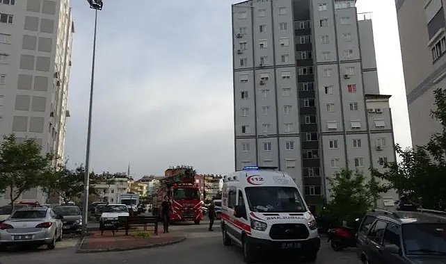 İntihara kalkışan kadını polisler ikna etti