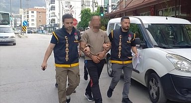 Manisa’da 13 araca zarar veren şahıs Ruh Sağlığı ve Hastalıkları Hastanesine yatırıldı!