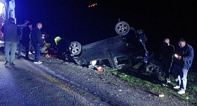 Rize'de feci kaza! Otomobil takla attı! 3 kişi öldü, 2 kişi yaralandı