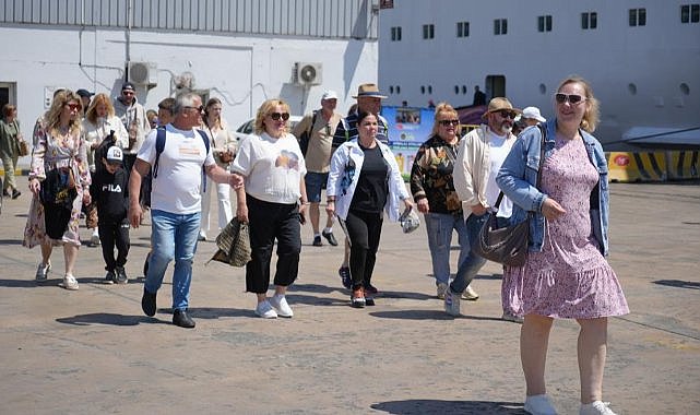 Rus turistler Samsun'u keşfe çıktı! Samsun'a ilgi artıyor