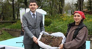 Samsun Büyükşehir Belediyesi'nden çilek üreticilerine destek