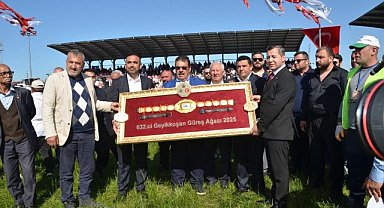 Samsun'da 632.’si düzenlenen "Geyikkoşan Hıdırellez Şenlikleri" büyük beğeni topladı