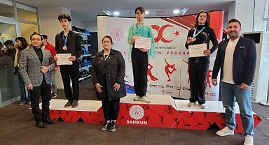 Samsun'da Artistik Buz Pateni Amatörler Yarışması bitti