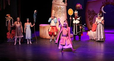 Samsun'da Masal Şatosu müzikalini seyirci ile buluşacak