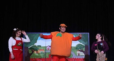 Samsun’da “Portakal Çocuk” tiyatrosu sahnelendi!