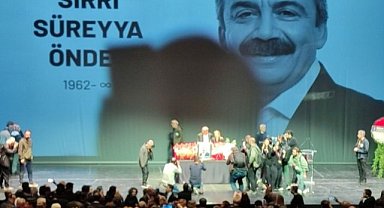 Sırrı Süreyya Önder için Atatürk Kültür Merkezi'nde tören düzenlendi