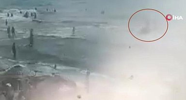 Kuşadası'ndan acı haber... Kadınlar Denizi'nde 2 kişi boğuldu