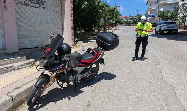 Samsun'da  motosiklet devrildi! Sürücü yaralandı