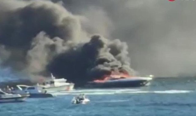Denizde korku dolu dakikalar: Erdek açıklarında lüks yat alev alev yandı