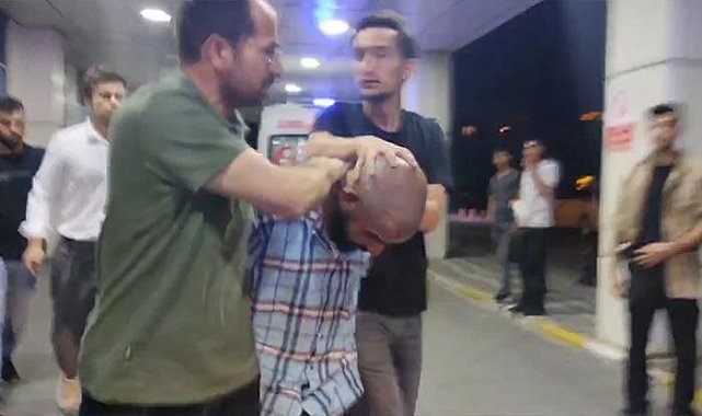 Kimlik soran bekçiye bıçaklı saldırı