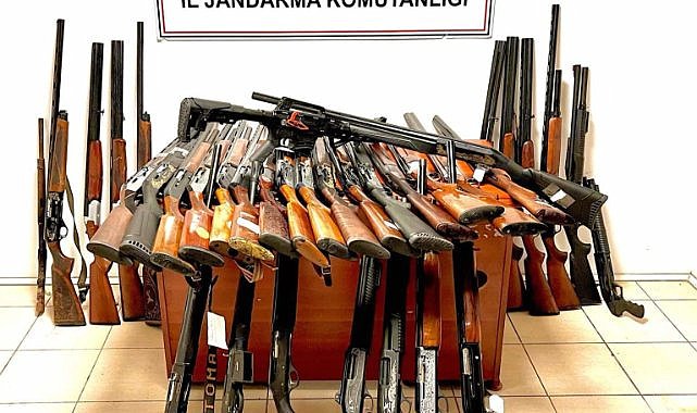Samsun'da jandarmadan eş zamanlı baskın! Ruhsatsız tüfekler ele geçirildi