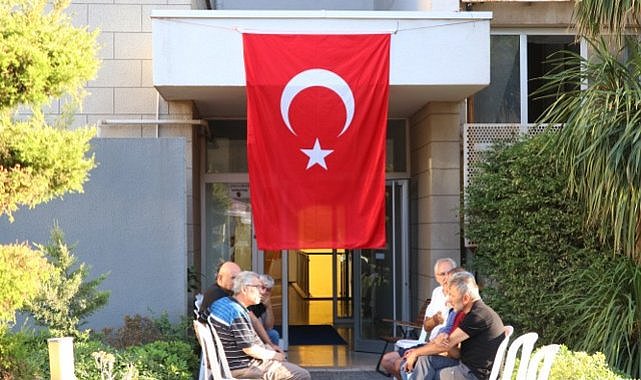Şehit Üsteğmen Ege Akar'ın acı haberi  İzmir'e ulaştı