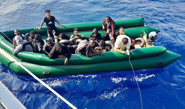 18 düzensiz göçmen kurtarıldı, 16 düzensiz göçmen yakalandı