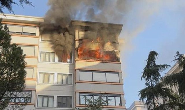 8 katlı binada korkutan yangın: 1 kişi dumandan etkilendi