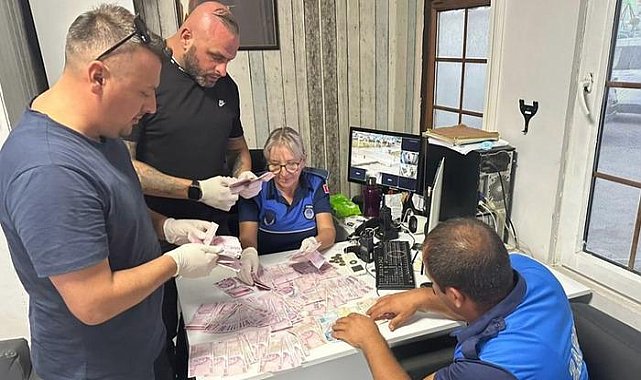 Dilencinin üzerinden çıkan para şaşkına çevirdi: Zabıta ekipleri saymakla bitiremedi!