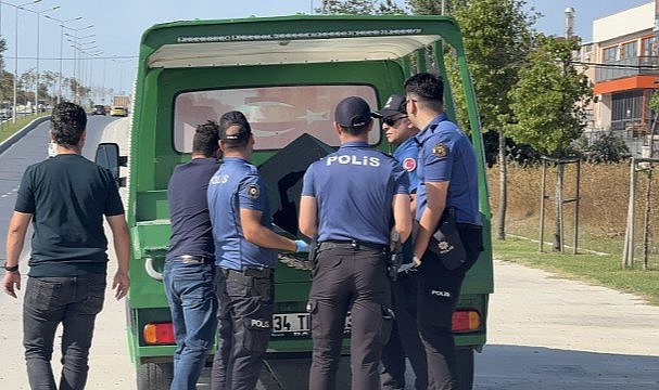 İstanbul'da yol kenarında ceset bulundu