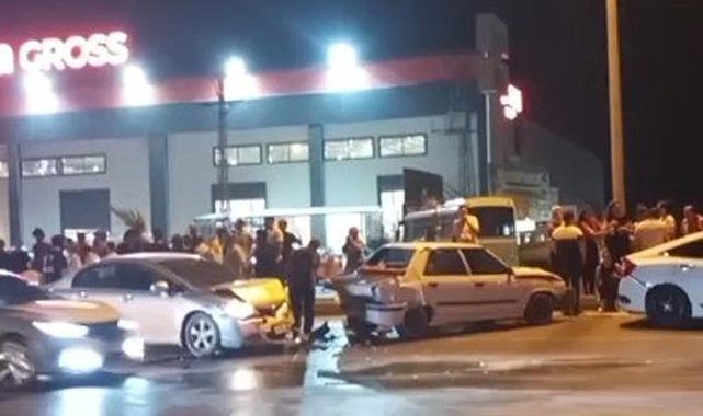 Markete gitmek isteyen anne ve kızına otomobil çarptı: Anne öldü, kızı ağır yaralandı