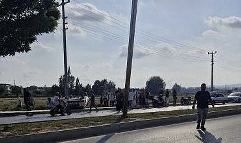 Otomobil direğe çarptı! 1 kişi öldü