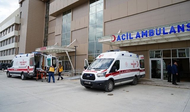 Otomobil şarampole uçtu! 1 ölü, 3 yaralı