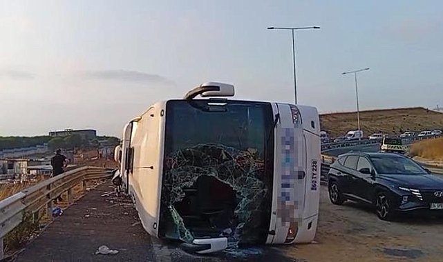 Yolcu otobüsü devrildi: Ölü ve yaralılar var