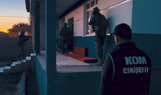 49 ilde tefeci ve dolandırıcılara operasyon: 115 şüpheli yakalandı