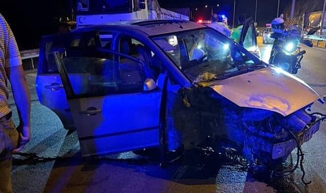 Amasya'da otomobil bariyere çarptı: 1 ölü, 3 yaralı