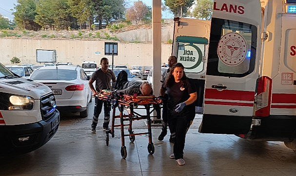 Araçlar birbirine girdi! 5 kişi yaralandı