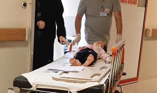 Balkondan düşen 2 yaşındaki çocuk yaralandı