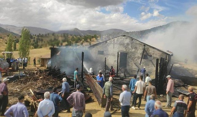 Malatya'da ahır yangını: 10 büyükbaş hayvan telef oldu