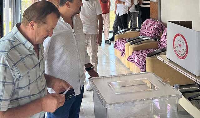 Yeniden Refah Partisi Alaçam İlçe Başkanı Ferdi Çavuş, güven tazeledi