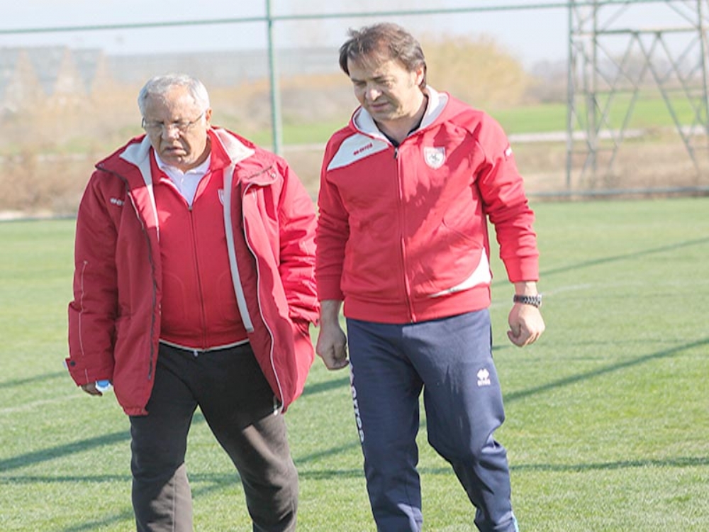 Sakatlar Hakkında Bilgi Aldı