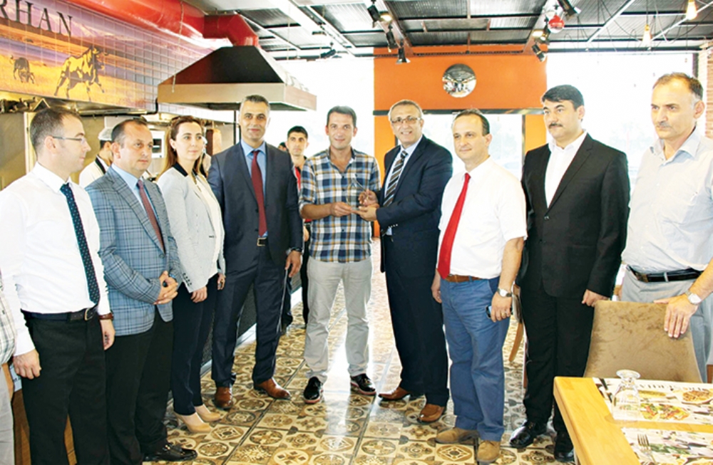 Türkçe İsim Kullanan İşyerlerine Onurluk Belgesi