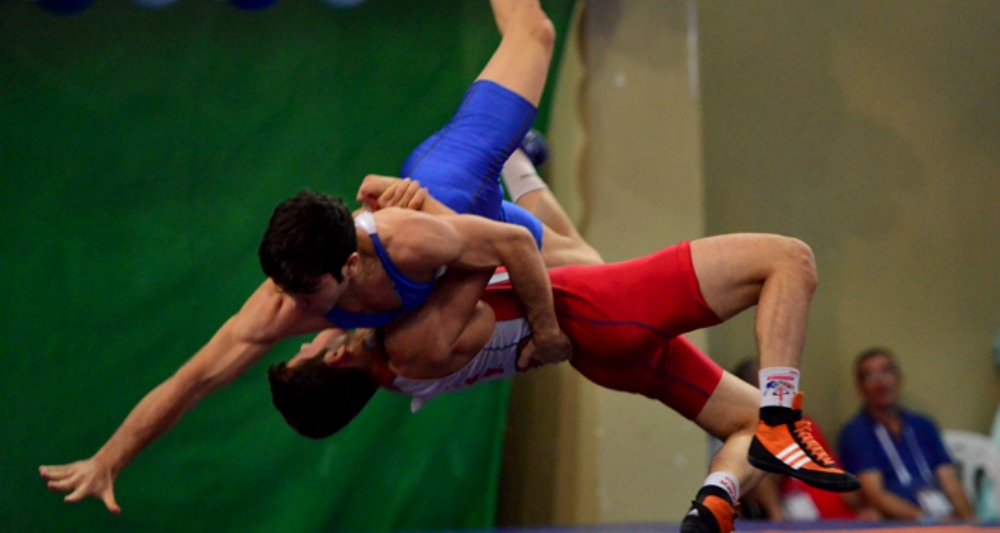 Güreşte Ilk Günün Lideri Türkiye