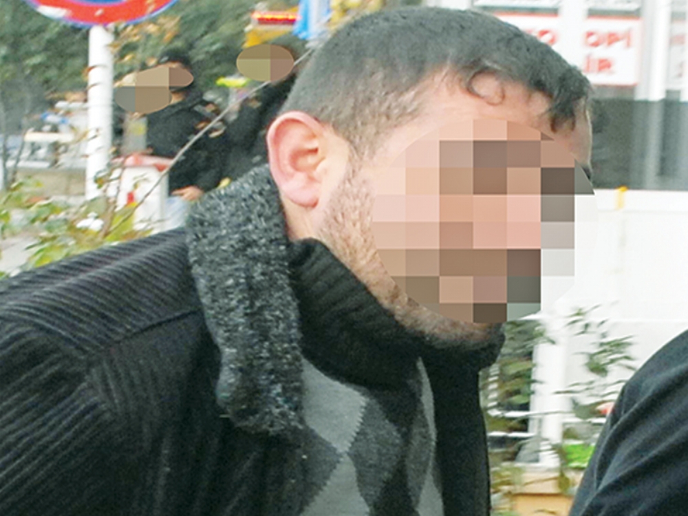 Kazayla Kendisini Vurmuş!