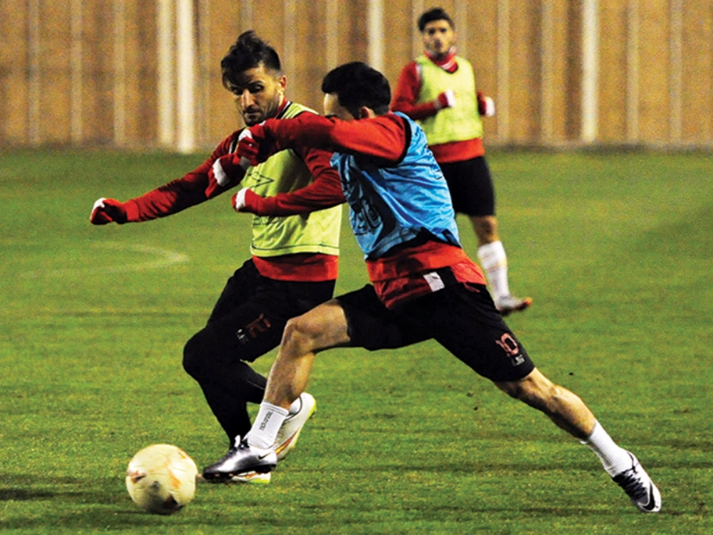 Taktik Çalıştılar